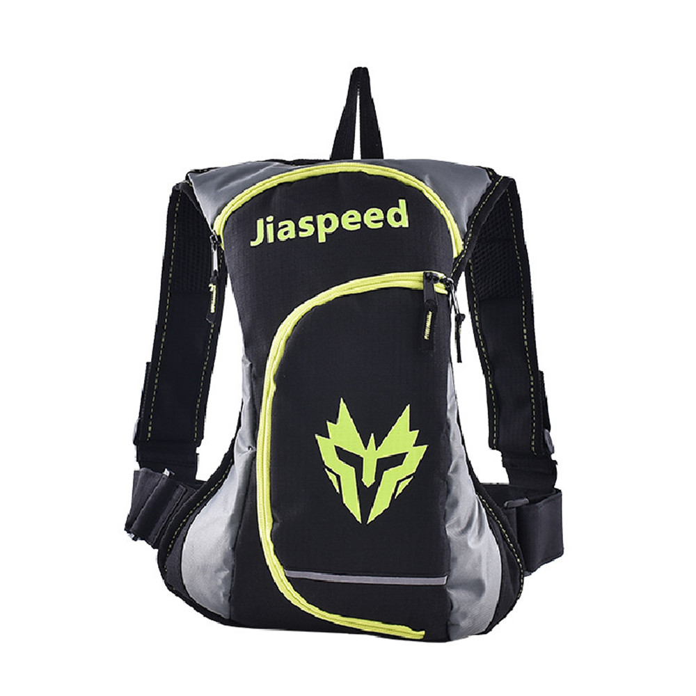 دراجة نارية الدراجات حزمة على  - مراجعة Mountain Biking Backpack وسعره